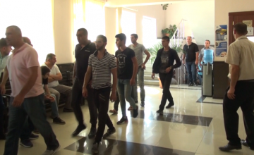 ყოფილ ცოლსა და სიდედრზე ძალადობაში ბრალდებულს, აღკვეთის ღონისძიება განესაზღვრა 