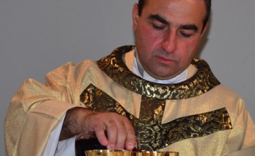 კათოლიკე ეკლესიის მესხეთის დეკანოზი სამცხე-ჯავახეთს ტოვებს 