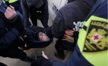 „ნაციონალური მოძრაობის“ ოფისთან 21 პირი დააკავეს- შსს 