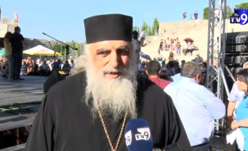 ჭყონ­დი­დის ეპარ­ქი­ის სკან­და­ლუ­რო­ბა უნდა დას­რულ­დეს - მეუფე სტეფანე