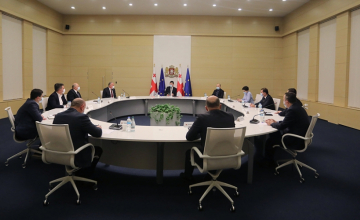 პრემიერმა რწმუნებულებს რეგიონებში არსებული ვითარების ეფექტიანად მართვა დაავალა