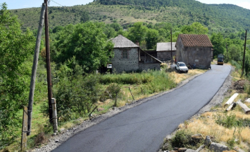 ძეგლთა დაცვის სააგენტოს მეთვალყურეობით, წყორძის ტაძართან ასფალტს 24 ივლისს აიღებენ