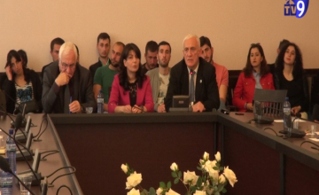 პრობლემები, რომელიც  სახელმწიფო ენის სტატუსს უკავშირდება 