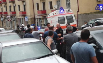 დაპირისპირება პოლიციელთან კოსტავას ქუჩაზე(ვიდეო) 