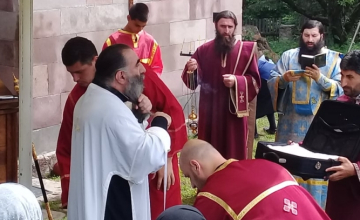 მართლმადიდებლებმა ამაღლება საზღვრისპირა, ბუზმარეთის ეკლესიაში აღნიშნეს