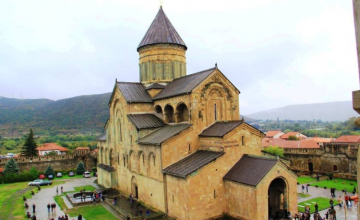 მართლამადიდებლური სამყარო სვეტიცხოვლობას აღნიშნავს