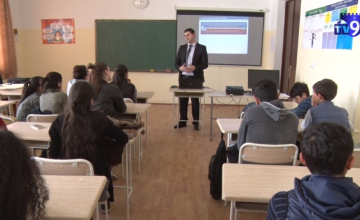 ახალციხის N2 სკოლაში, პროკურორმა, საგზაო მოძრაობის წესებზე ლექცია ჩაატარა