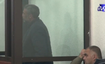 მეუღლის მკვლელობაში ბრალდებული დანაშაულს აღიარებს