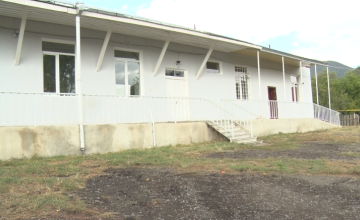 სოფელ აბასთუმნის პედაგოგები პოლიციაში დაკითხეს 