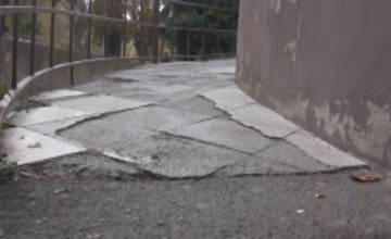 რომელი საარჩევნო უბნებია ადაპტირებული შშმ პირებისთვის ბორჯომში