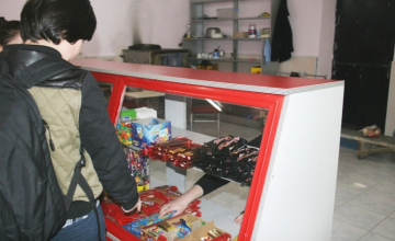 სკოლის ბუფეტებში არაჯანსაღი საკვების გაყიდვა აიკრძალება 