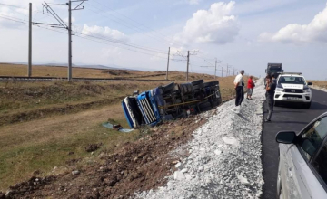 Նինոծմինդա -Ախալքալաքի ճանապարհին բեռնատարը կողաշրջվել է. կա տուժած