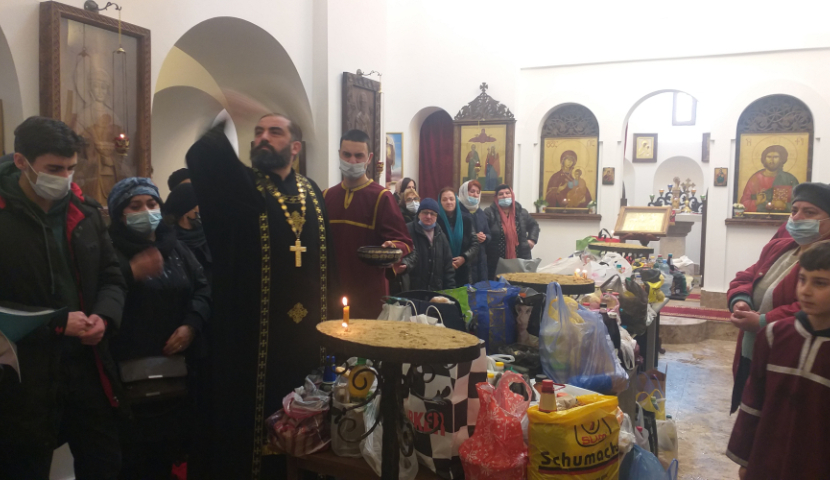 მართლმადიდებლურ ტაძრებში დღეს მიცვალებულთა შაბათია