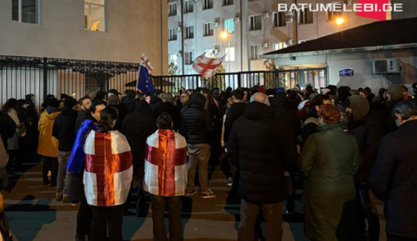 შემაშფოთებელია მედიის წარმომადგენლის დაკავება მშვიდობიანი აქციის დროს - მედიაკოალიცია